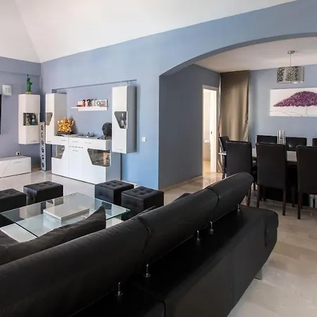 Classic Villa: Luxe, Private Pool & Prime Location * Adeje