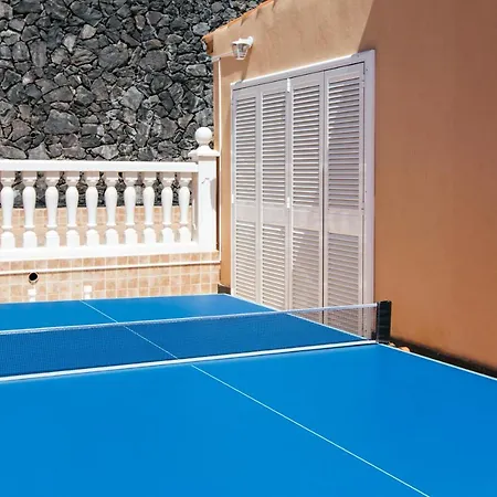 Classic Villa: Luxe, Private Pool & Prime Location